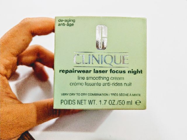 Kem chống lão hoá ban đêm cho da khô Clinique repairwear laser focus night 50ml