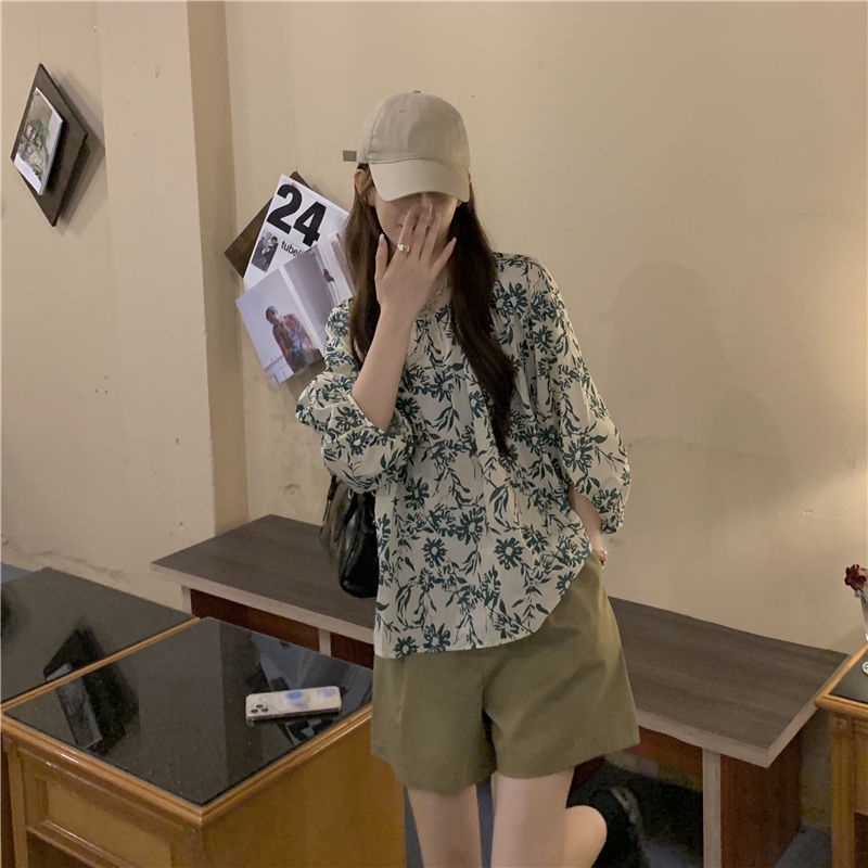 Bộ Đồ 156869Set Áo Sơ Mi Hoa Và Quần Short Phong Cách Retro