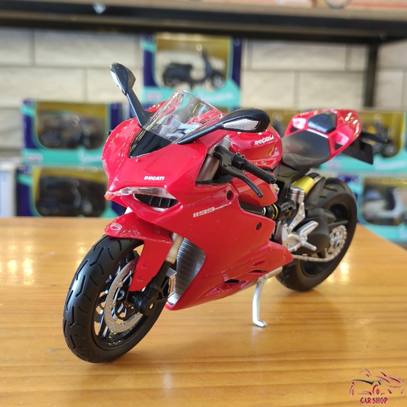 Xe mô hình siêu xe Ducati 1199 Panigale tỉ lệ 1:12 hãng Maisto