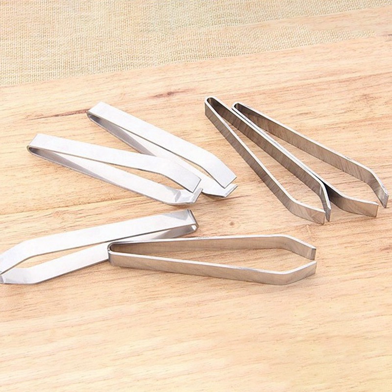 Nhíp gắp xương cá bằng thép không gỉ tiện dụng