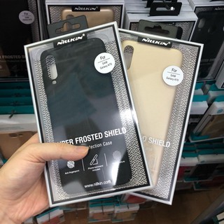 Ốp lưng Samsung Galaxy A70 chính hãng Nillkin dạng sần