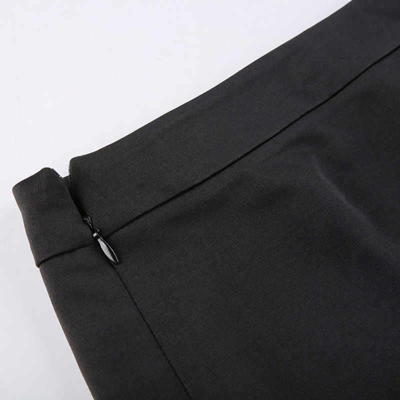 Chân Váy Ngắn Lưng Cao Màu Đen Phối Dây Xích Thời Trang Đường Phố Cá Tính Cho Nữ