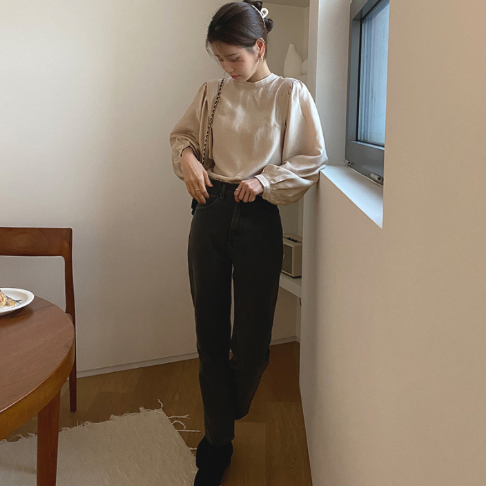 Áo kiểu nữ dài tay cổ tròn xếp ly thời trang