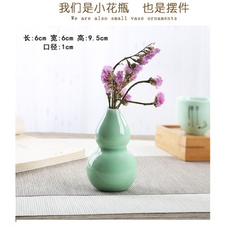Bình hoa bằng gốm sứ trang trí phòng khách