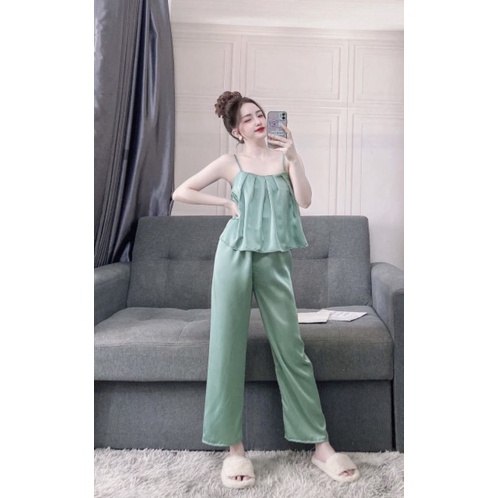 ☘️☘️Đồ Ngủ siêu rẻ Sét đồ lụa satin quần dài áo gấp ly siêu xinh