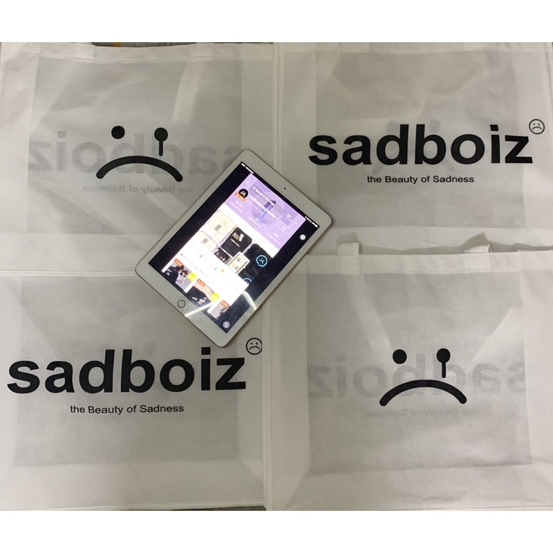 Túi Tote đeo vai SADBOIZ WHITE/SADBOIZAINTCRY