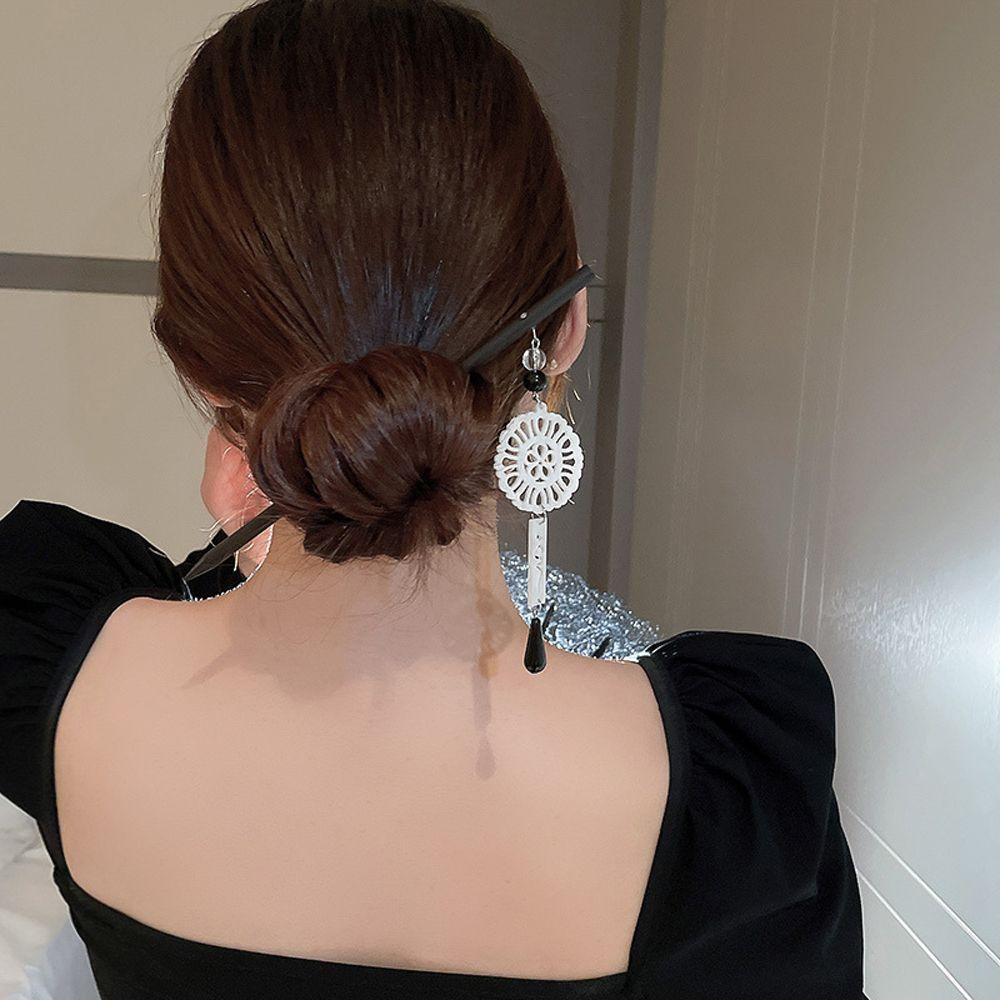 Trâm Cài Tóc Phối Tua Rua Phong Cách Trung Hoa Thanh Lịch Cho Cô Dâu