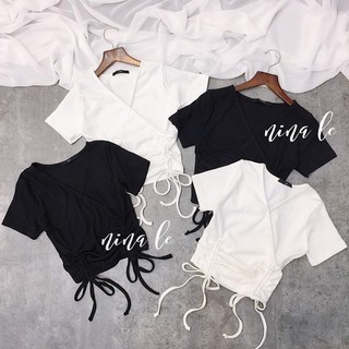 Áo phông cổ tim dây rút eo