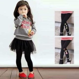 Chân váy kèm quần legging