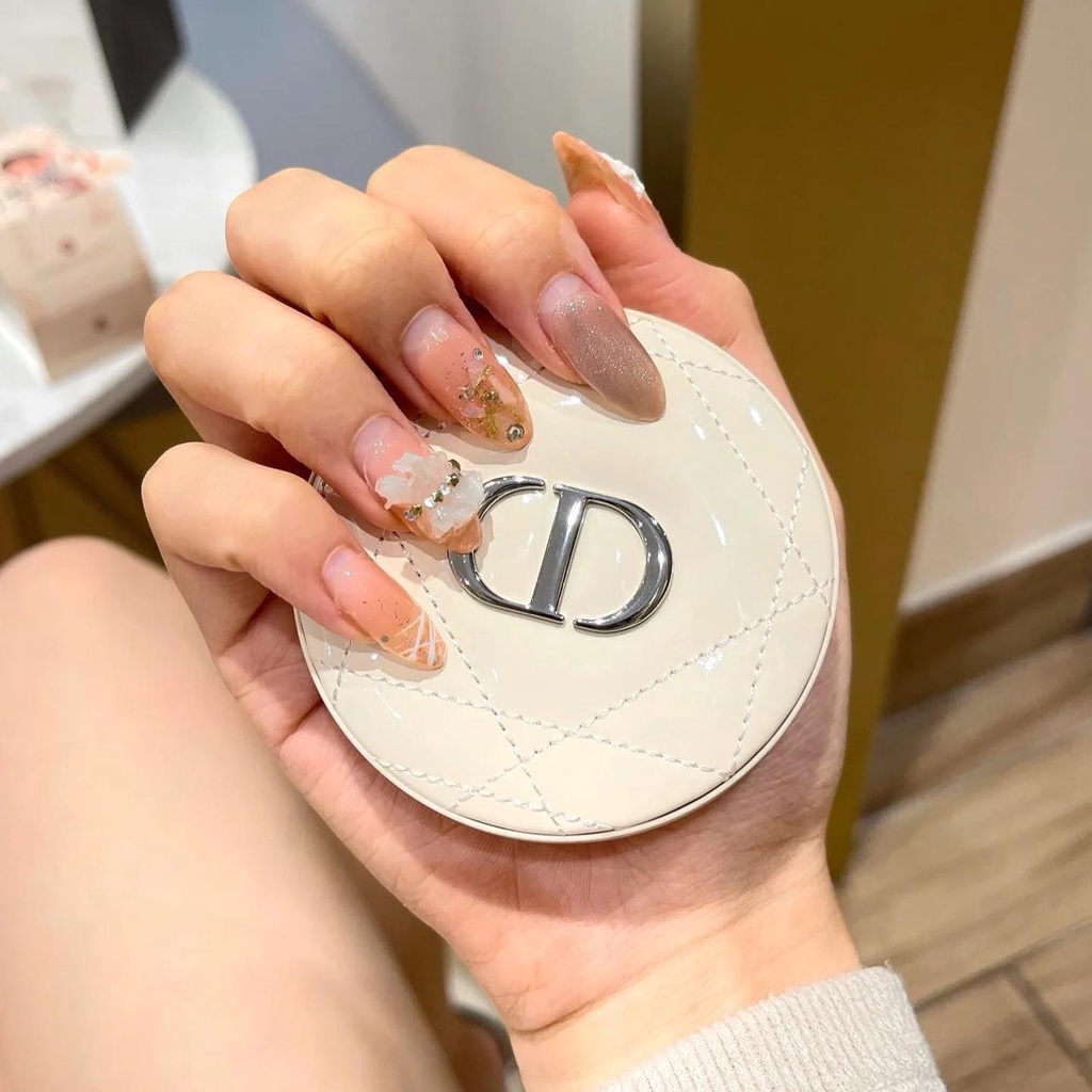 Phấn Highlight Diior Forever Couture Luminizer Highlighter - 04 Golden Glow