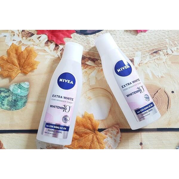 Nước hoa hồng Nivea giúp dưỡng trắng da & se khít lỗ chân lông (200ml)