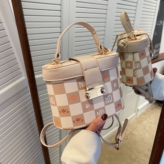 Shoulder bag This year's popular bag women's 2022 new fashion lattice Single Shoulder Messenger Bag Korean versatile Bucket Bag