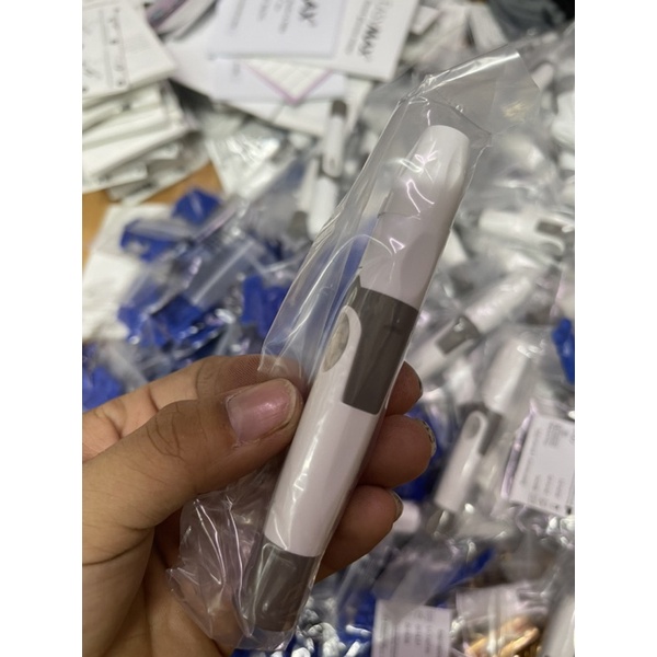 Bút lấy máu tặng kèm 10 kim chích tiểu đường