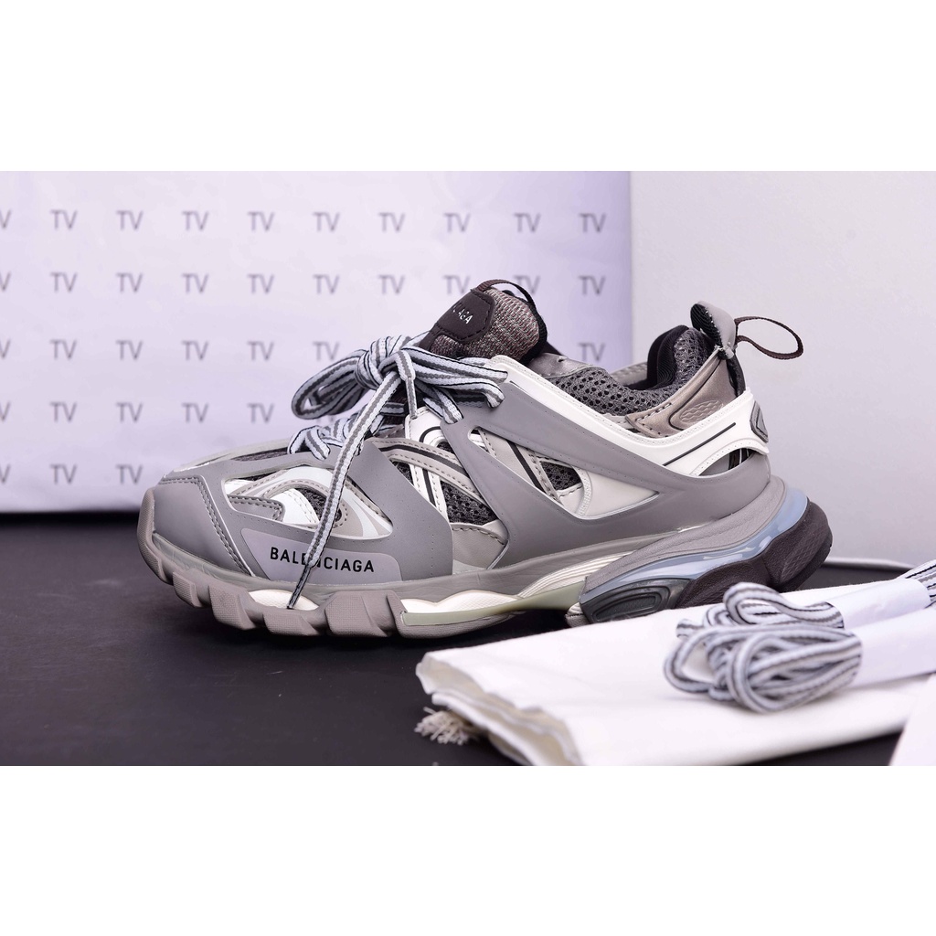 GIÀY SNEAKER THỂ THAO NAM NỮ BALENCIAGA TRACK 3.0 màu xám