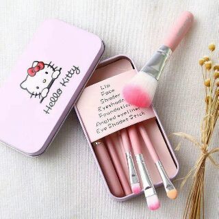 Bộ co trang điểm hello kitty