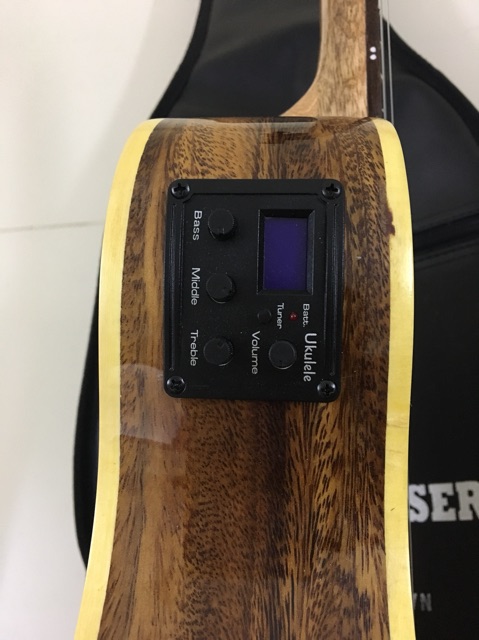 Ukulele điệp ( kèm tuner )