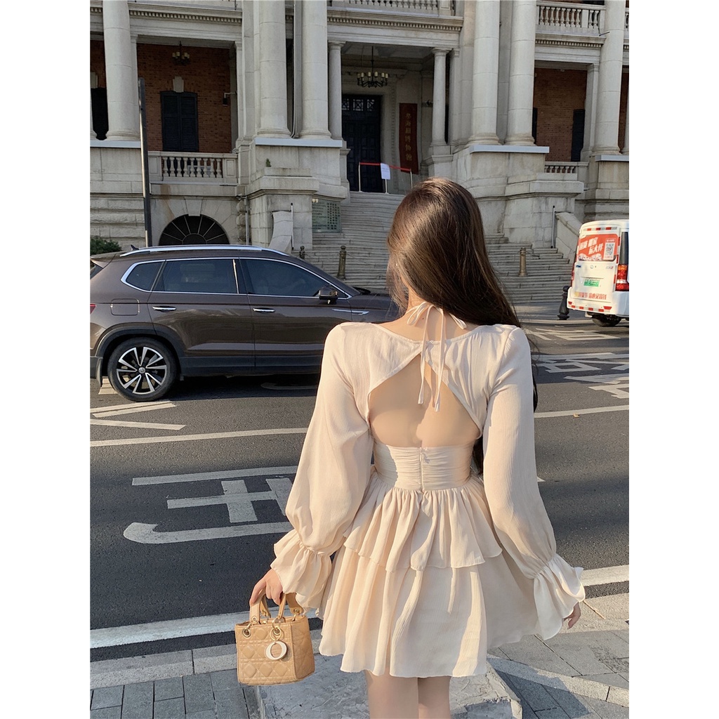 Đầm cổ yếm phối bèo màu trơn thời trang mùa thu phong cách Pháp quyến rũ cho nữ