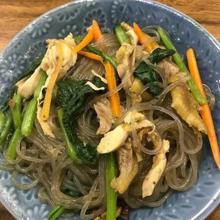 1Kg miến gogi hàn quốc.