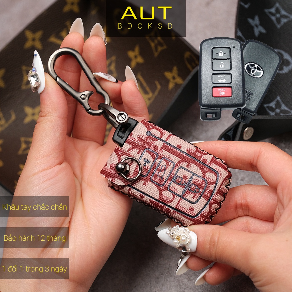 Bao da bảo vệ chìa khoá xe Toyota Altis Camry Highlander Dior khâu tay TAT CD