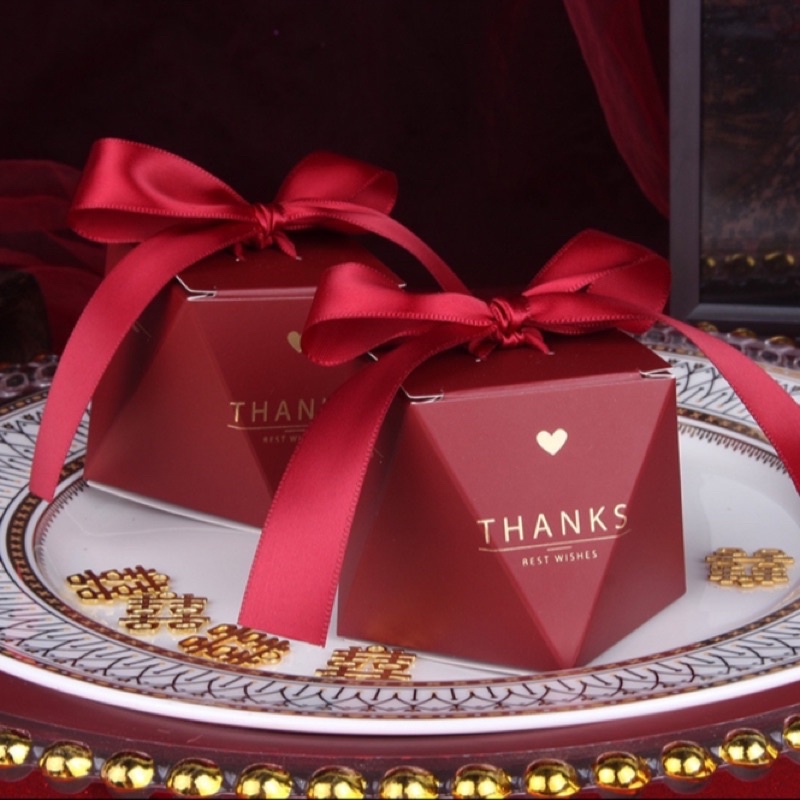 Bộ 10/20 hộp quà cưới phong cách Châu Âu 🎎