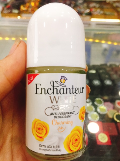 LĂN KHỬ MÙI TRẮNG DA ENCHANTEUR  25 ML