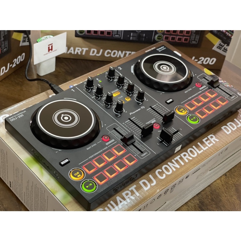 Bàn chơi DJ PIONEER DDJ-200 (Dành cho người mới bắt đầu)