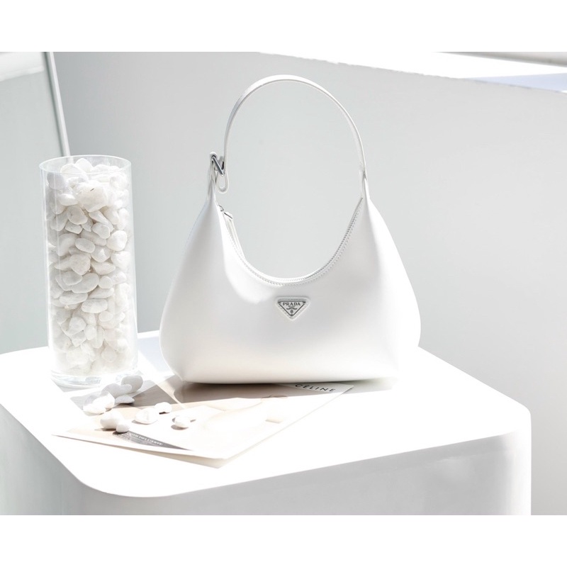 TÚI PRADA KẸP NÁCH SZ26