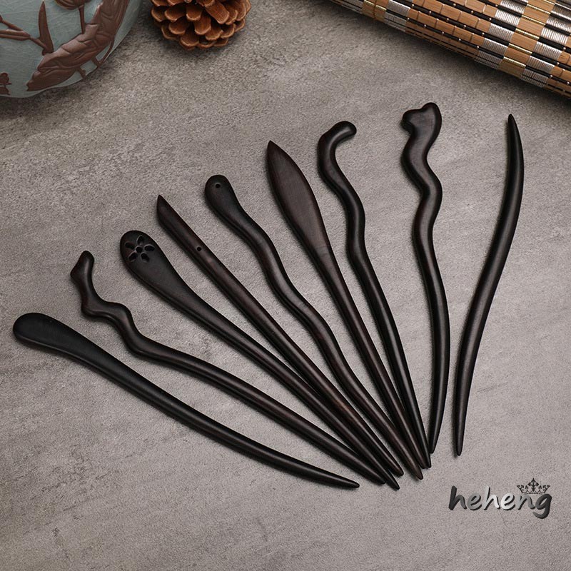 Trâm Cài Tóc Bằng Gỗ Đàn Hương Đen Khắc Họa Tiết Phong Cách Trung Hoa Cổ Điển