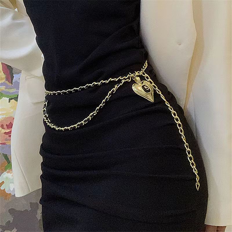 Thắt lưng dây xích mặt hình trái tim phong cách Âu Mỹ mới cho nữ