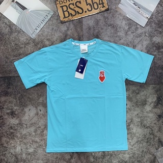 Áo thun unisex màu xanh thêu hình trái tim