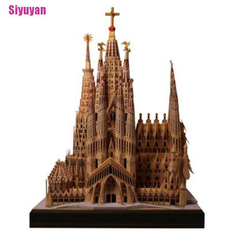 Đồ chơi mô hình Vương cung thánh đường Sagrada Familia 3D làm bằng giấy DIY