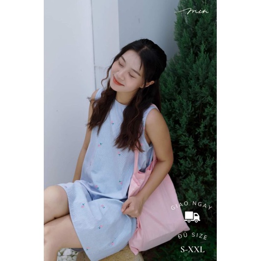 Vải thô kate kẻ sọc thêu hoa