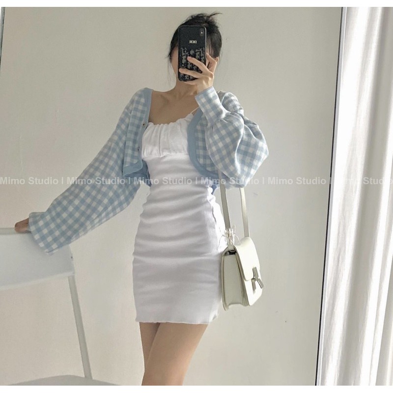 Set đầm 2 dây trắng nhún ngực kèm áo croptop khoác caro xanh biển | BigBuy360 - bigbuy360.vn