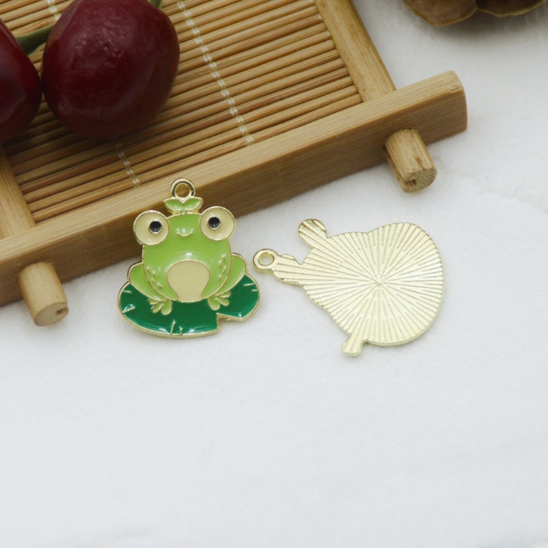 Set 10 Mặt Vòng cổ / Vòng Tay / Móc Khóa Hình Thỏ / Ếch Dễ Thương