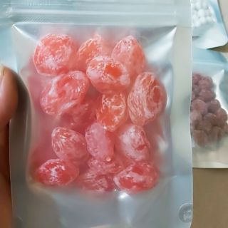 Combo xí muội chua ngọt, mứt quất, socola mix