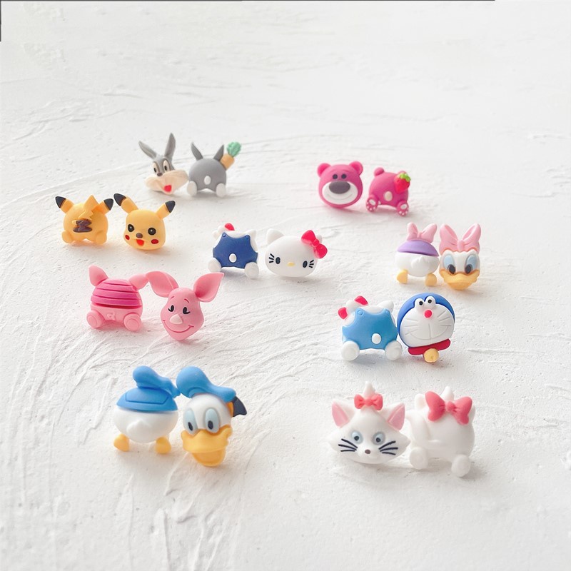 Khuyên tai hình nhân vật họat hình phong cách Hàn Quốc thời trang cho nữ