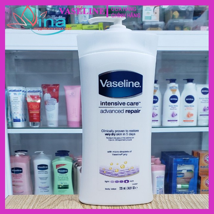 Sữa Dưỡng Thể Vaseline Intensive Care Advanced Repair 725ml (Màu Trắng)