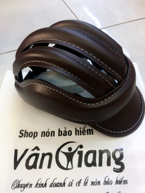 Nón bảo hiểm thể thao