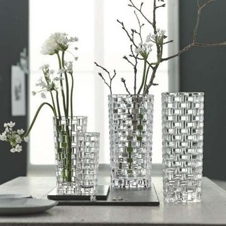 Lọ hoa thủy tinh 30cm trụ trắng vuông