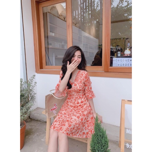 Đầm dáng xoè hoa màu cam đan dây lưng cổ V tay lỡ [N2801]