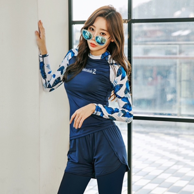 Bộ đồ bơi đôi nam , nữ dài tay tay lá trắng | BigBuy360 - bigbuy360.vn