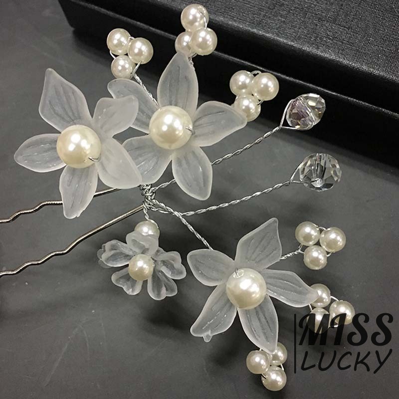 Phụ kiện tóc thời trang thanh tú cho cô dâu