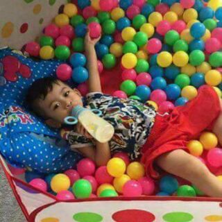 Lều bóng chơi cho bé