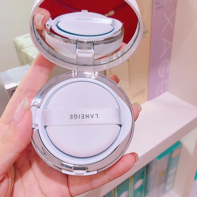 [Hàng mới về] Kem BB Laneige kiềm dầu che khuyết điểm dưỡng ẩm làm trắng sáng da | BigBuy360 - bigbuy360.vn