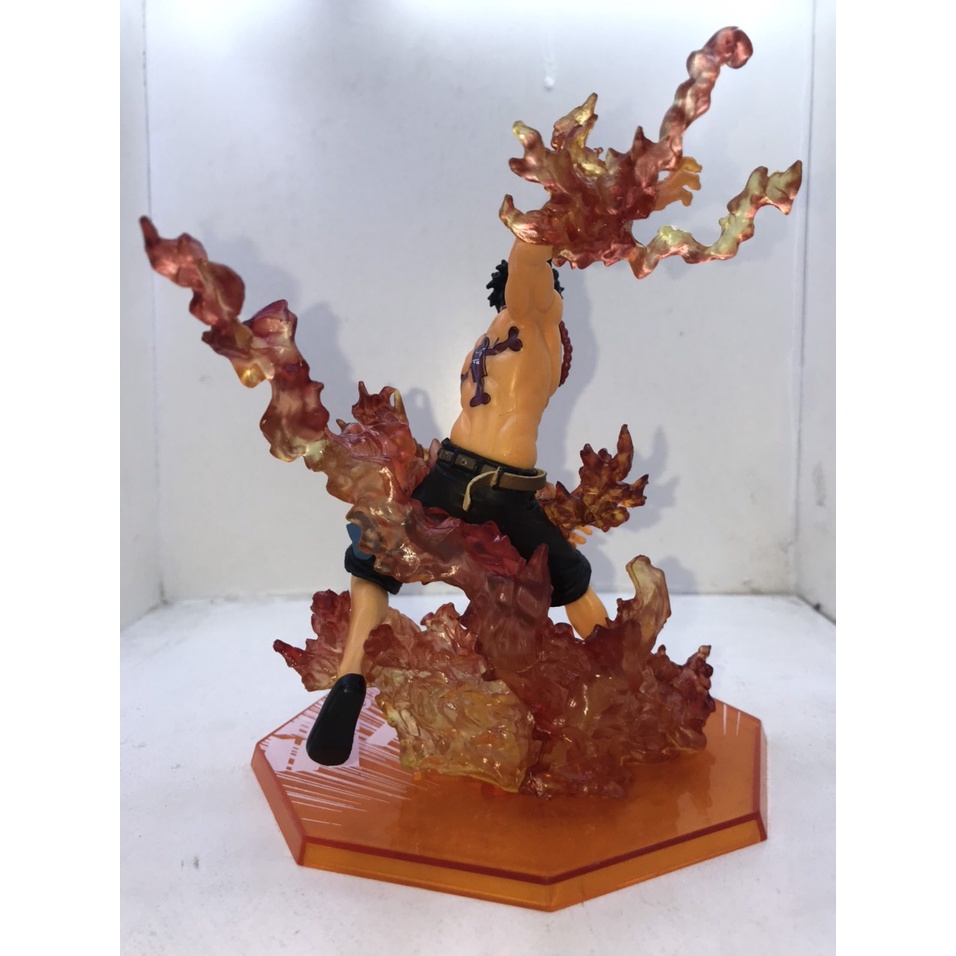Mô hình One Piece Ace Hỏa Quyền, mô hình nhân vật Portgas D.Ace tung nắm đấm lửa