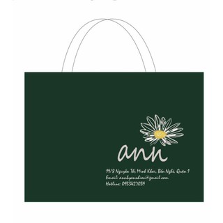 Gia công in -ép thông tin shop - doanh nghiệp lên túi giấy kraft. Lên màu theo yêu cầu. Chất liệu giấy kraft120gsm.