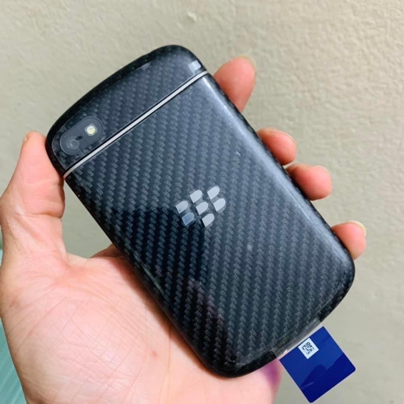 Vỏ điện thoại BlackBerry Q10 gồm MÀN HÌNH