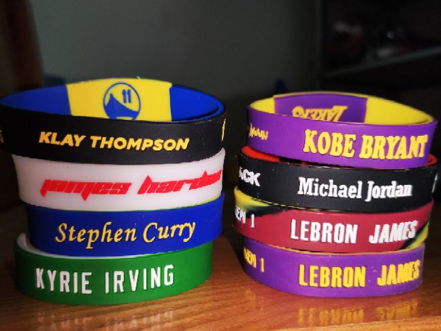 Vòng tay bóng rổ NBA 3