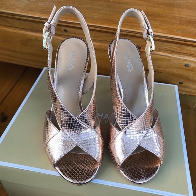 Giày Mk cao gót