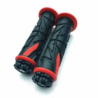 Bao tay nhện Spider không gù và có gù.